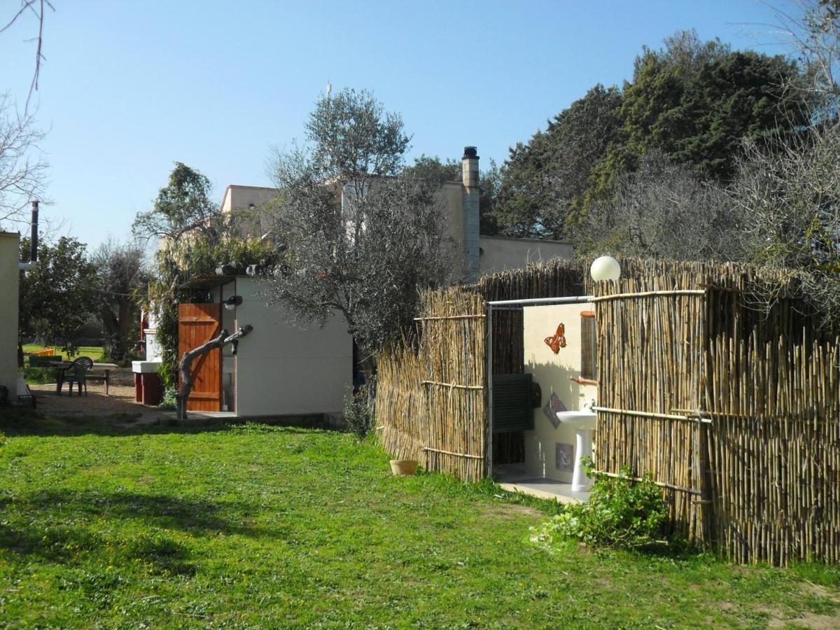 Hotel Camping Terreno-Ro-Bi-Li à Cutrofiano Extérieur photo